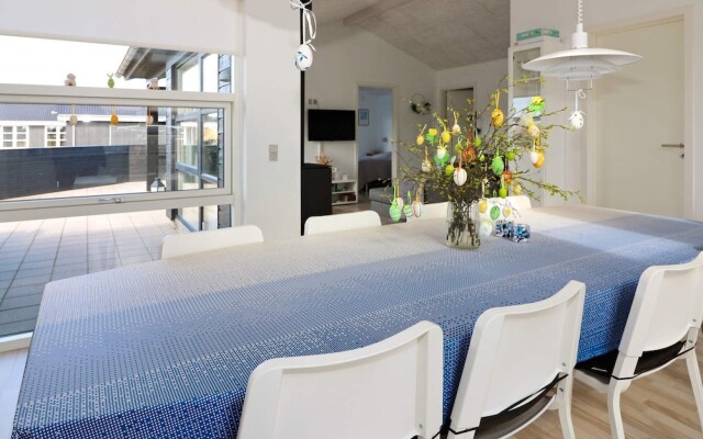 8 Person Holiday Home in Hadsund