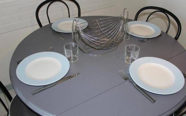 Appartement Gruissan, 1 pièce, 4 personnes - FR-1-229-69