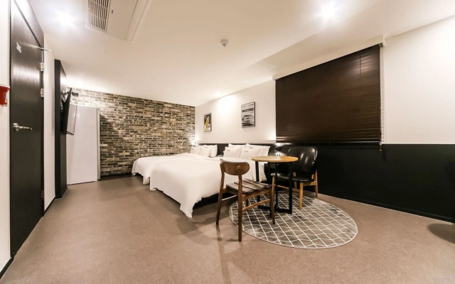 Pohang Mundeok Hotel XYM