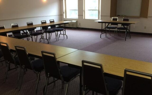 Coastal Inn Sackville