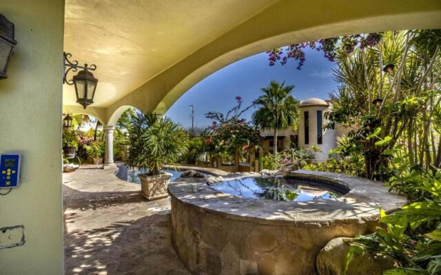 Villa Lucia Arch and Lands End Views - 4200 sq ft Luxury Villa