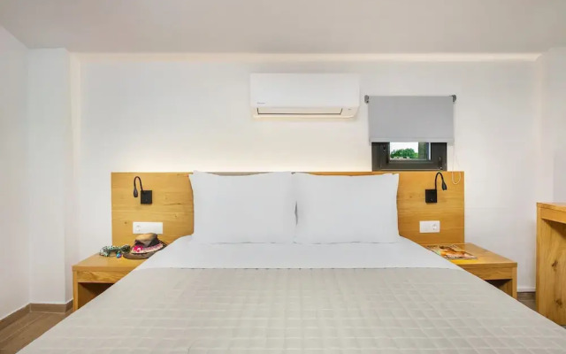 AlexMare Hotel Fourka