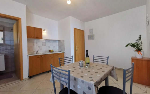 Apartment Maja 3 1 Veliki