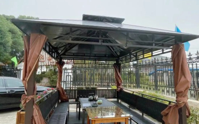 Jindonghu Hotel