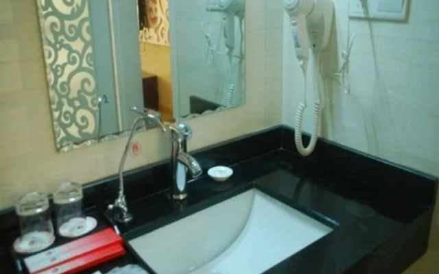 Yongsong Business Hotel