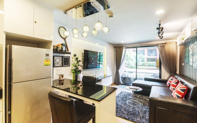 Bluroc Hua Hin by FavStay