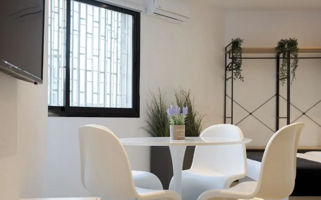 Syntagma Serenity Suites