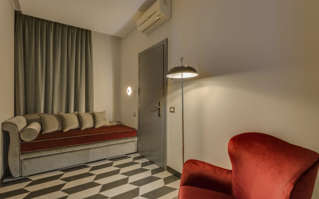 Otivm Hotel