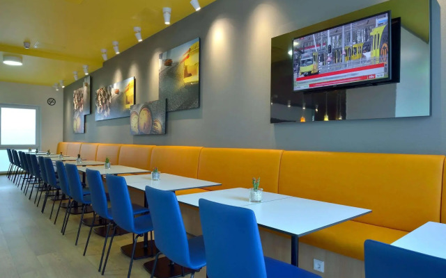 B&B Hotel Stuttgart-Zuffenhausen