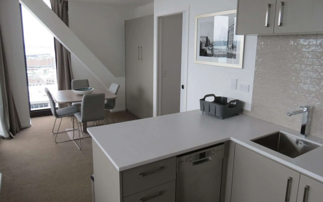 Ramada Suites By Wyndham Victoria Street West