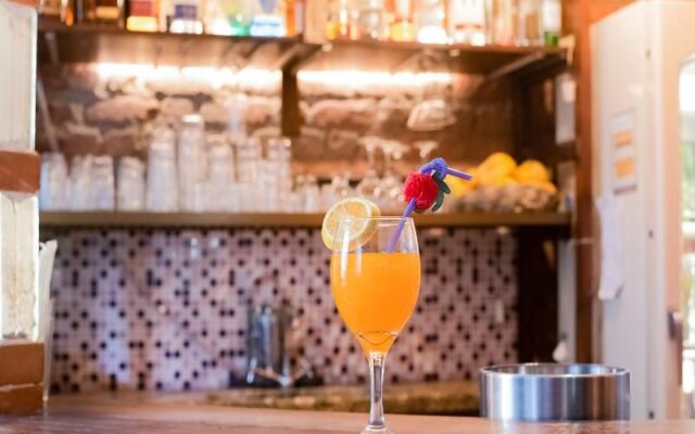 Oyo 131 Girassol Carioca