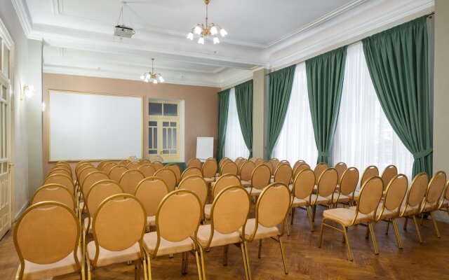 Hotel Tsentralnaya