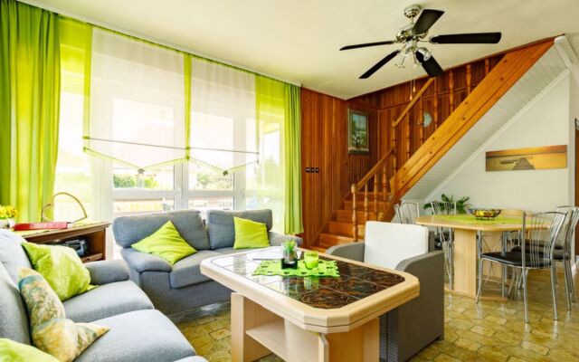 House Sunny Day Balatonmariafurdo