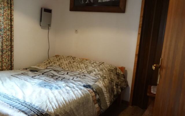 Modern Holiday Home in Servoz the Rhone Alpes With Terrace