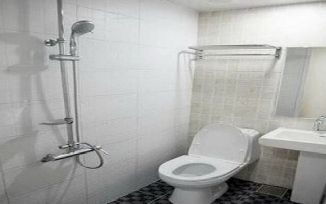 Backpacker Club - Hostel