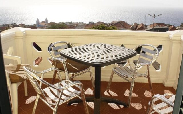 Hotel Residencial Savana