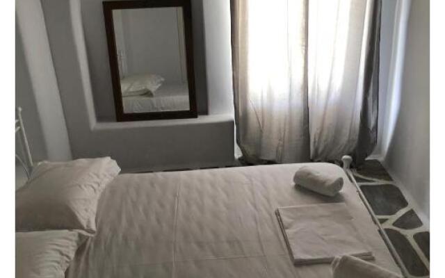Ornos Mykonos 2 Bedroom House With Swimming Pool