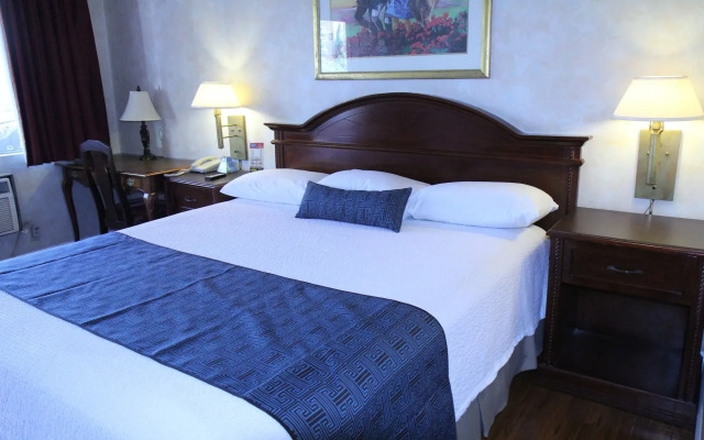 Anaheim Maingate Inn
