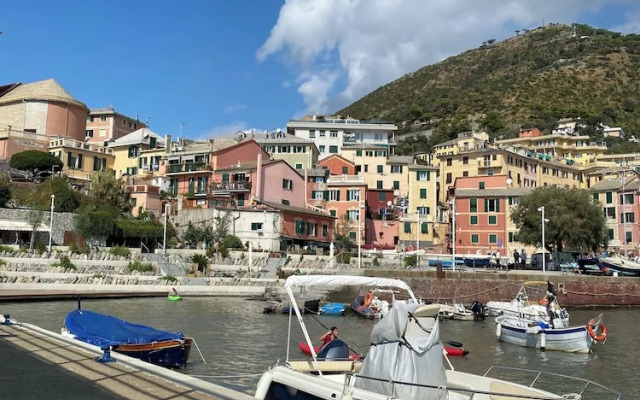 Rosa Homes - The Red