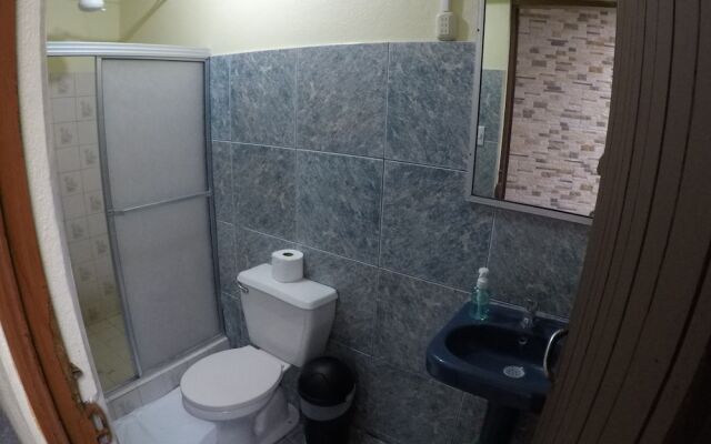 Apartamentos QR La Fortuna - Adults Only