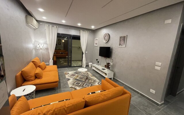 Lovely 2-bed Apartment in Kafr Nassar