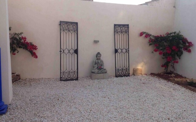 Apartment with 3 Bedrooms in Xàtiva, with Furnished Terrace And Wifi