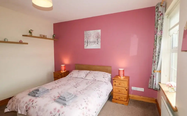 Willow Tree Farm House