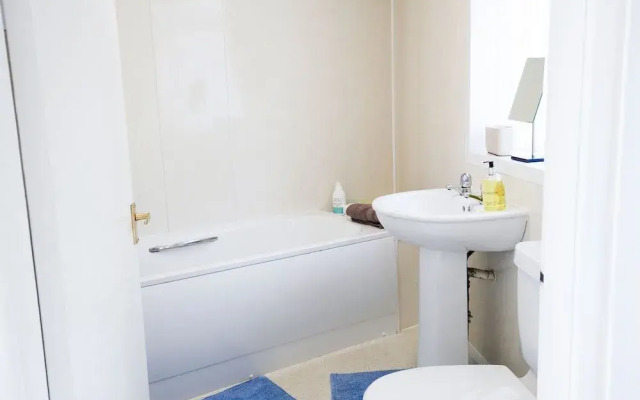 Arallt Holiday Cottage