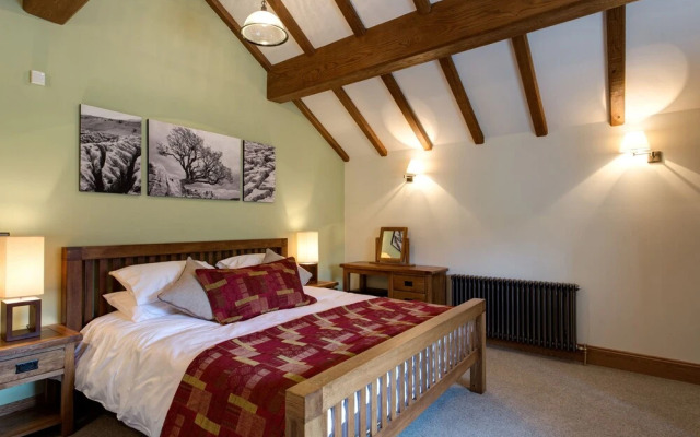 Neddy House