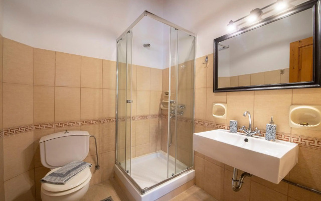 Saint Artemios Hotel and Oriental Suites