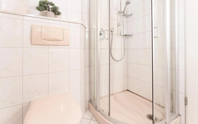 Studio Apartment 15 mit eigenem Bootssteg