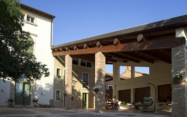 La Corte Di Anna Bed & Breakfast