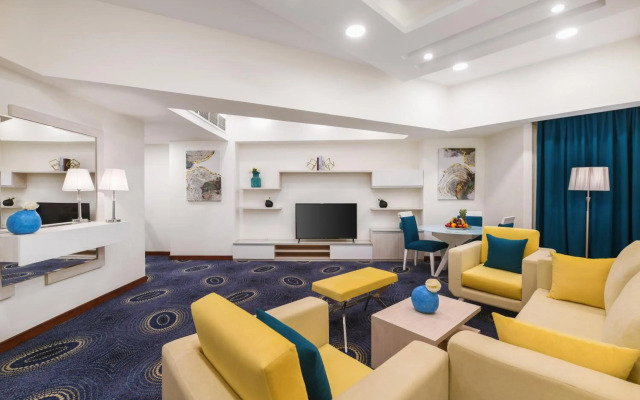 Tolip Gardens Hotel