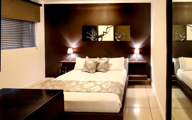 Urban Hip Hotels - The Nicol