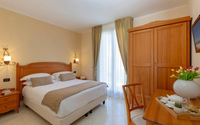 Hotel Mira Spiaggia