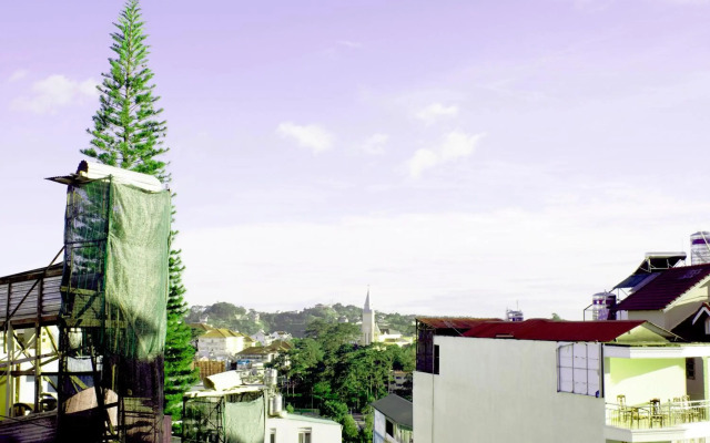 Phuoc Son Hotel