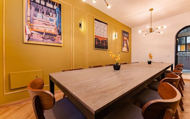 Casa Zamora Condesa by VH