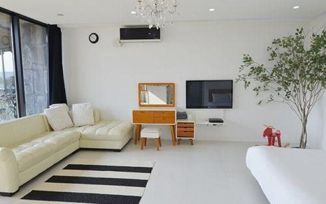 Ganghwado (Seokmodo) Club Poc Pension (Building B)