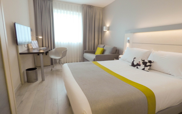 Holiday Inn Express Pamplona by IHG