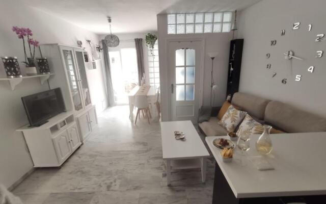 Apartamento Nuevo A 50 M. De La Playa