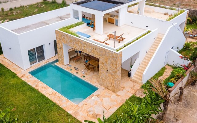 Cdm Villas