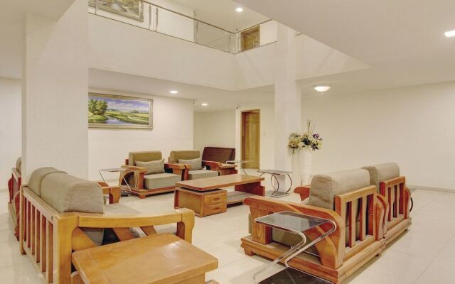 Capital O 40790 Hotel Triveni