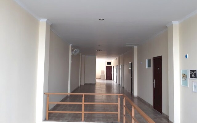 OYO 93356 Pondok Cirendeu