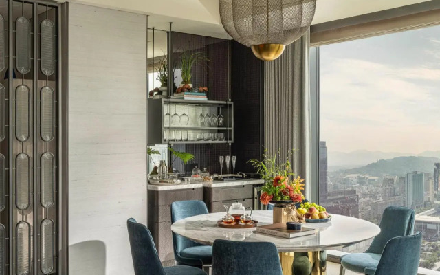 Four Seasons Hotel Hangzhou At Hangzhou Centre