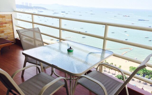 View Talay 6 Pattaya Beach Condominium