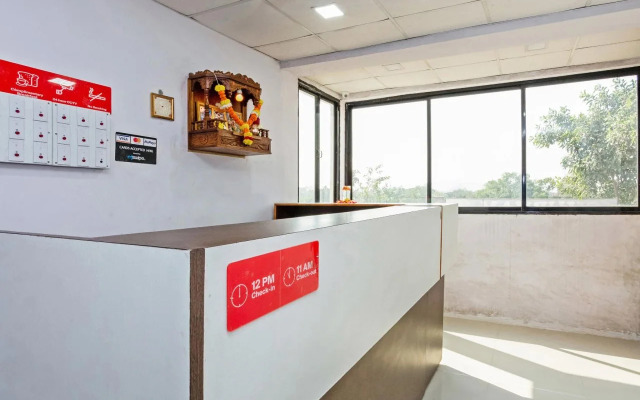 Shubham Lodging And Boarding By  OYO Rooms