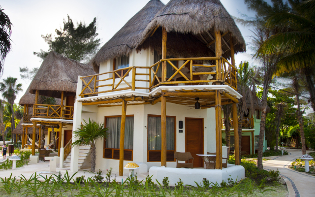 Mahekal Beach Front Resort & Spa