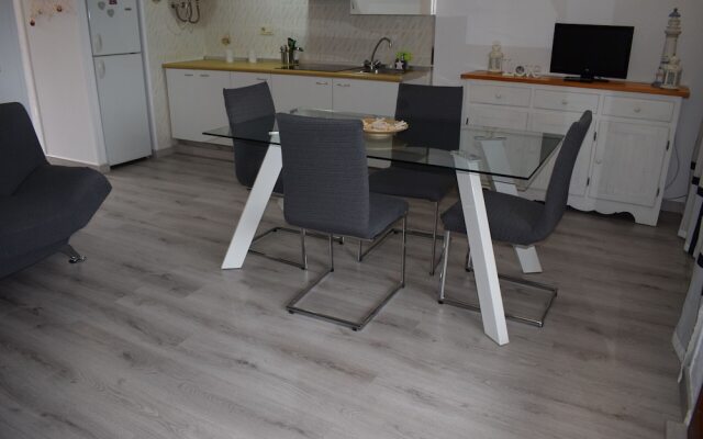 297-apartamento,piscina,parking Privado