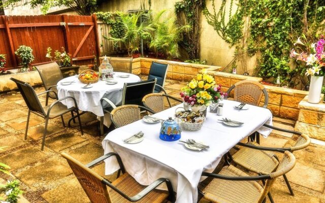 Sydney Harbour Bed and Breakfast