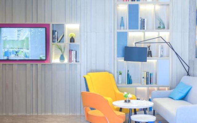 Yishang Hotel (Yangjiang Baili Plaza Donghuicheng)